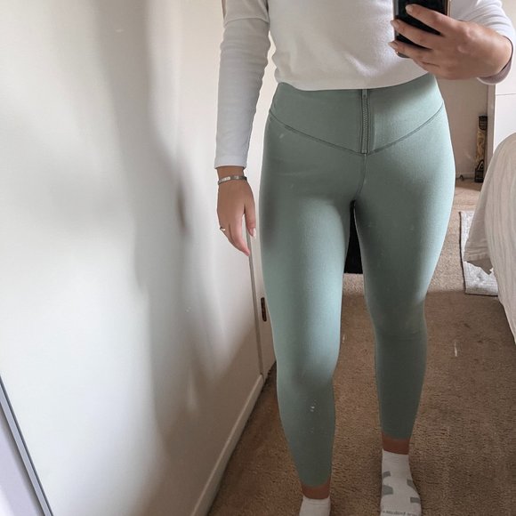Abercrombie sage green leggings - Picture 1 of 3